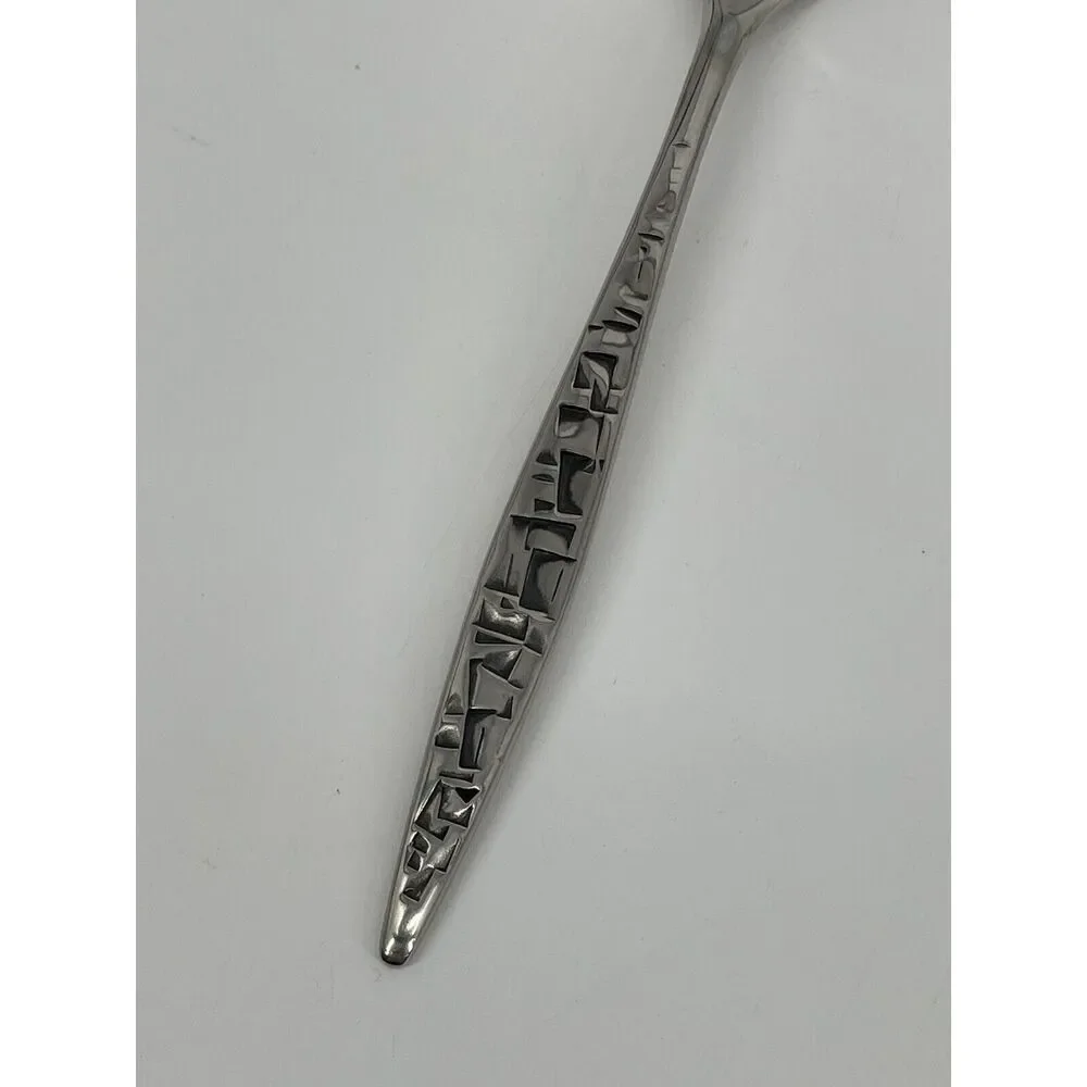 International Lyon Cortez Aztec Stainless Brutalist Place Soup Spoon 7 3/8”